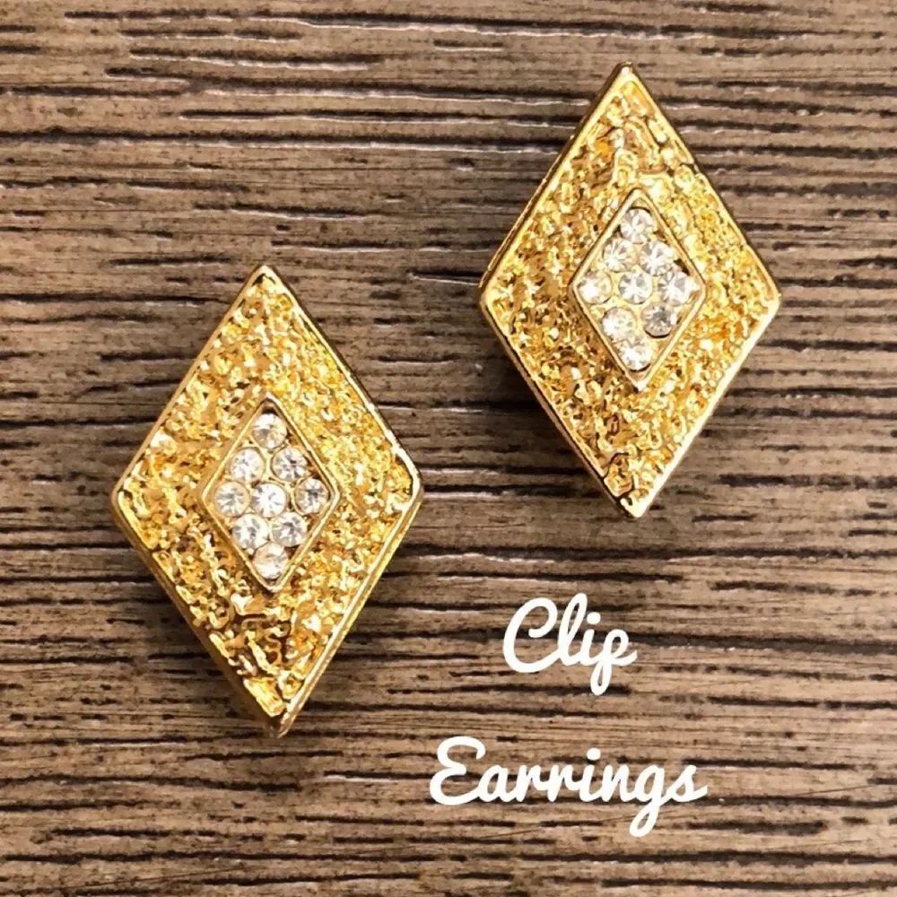 Vintage Diamond Shaped Clip Earrings Rhinestone